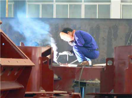 粉碎機成套設備