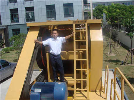 山西陽泉超細(xì)鐵精粉生產(chǎn)廠家