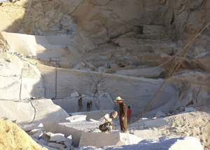 礦山開采權使用費