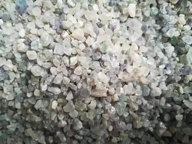 螢石破碎機(jī)型號(hào)報(bào)價(jià)盤點(diǎn)解讀