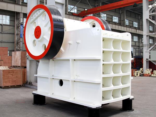 顎式破碎機產能不高不掙錢？5種給料技巧助你提高顎破產能多掙錢